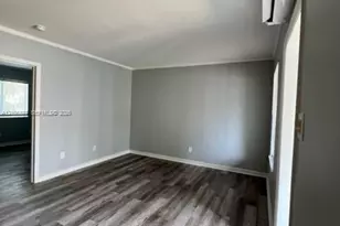 590 NW 40th Ct, Oakland Park, FL 33309 - Photo 13