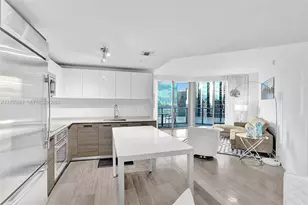 1300 Brickell Bay Dr, Miami, FL 33131 - Photo 27