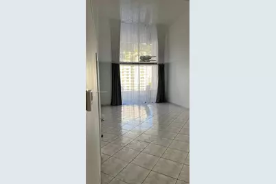 600 Three Islands Blvd #913, Hallandale Beach, FL 33009 - Photo 5