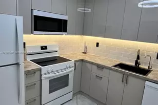 600 Three Islands Blvd, Hallandale Beach, FL 33009 - Photo 3
