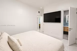 1608 NW 15th St, Fort Lauderdale, FL 33311 - Photo 5