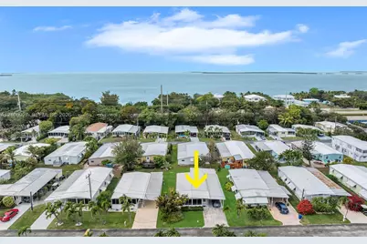 812 S Silver Cir, Key Largo, FL 33037 - Photo 1
