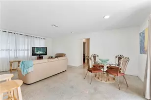 8310 NW 10th St, Pembroke Pines, FL 33024 - Photo 9