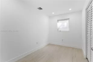 2850 NW 205th St, Miami Gardens, FL 33056 - Photo 25