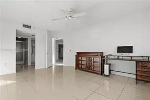 701 SW 141st Ave, Pembroke Pines, FL 33027 - Photo 15