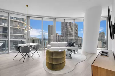 55 SW 9th St #4403, Miami, FL 33130 - Photo 19