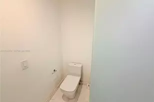 851 NE 1st Ave, Miami, FL 33132 - Photo 21