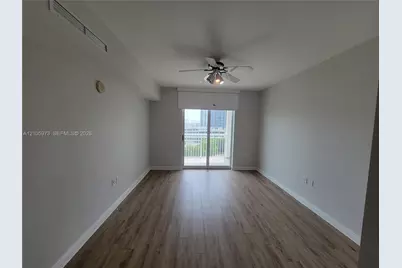 1755 E Hallandale Beach Blvd #704E, Hallandale Beach, FL 33009 - Photo 7