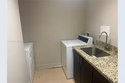 1420 Brickell Bay Dr #1104B, Miami, FL 33131 - Photo 11