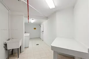 19380 Collins Ave, Sunny Isles Beach, FL 33160 - Photo 29