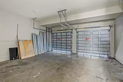 8205 NW 116th Ave, Doral, FL 33178 - Photo 27