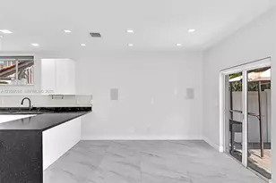 3085 N 36th Ave, Hollywood, FL 33021 - Photo 15