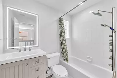 3085 N 36th Ave, Hollywood, FL 33021 - Photo 37