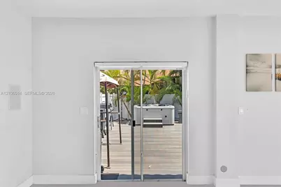 3085 N 36th Ave, Hollywood, FL 33021 - Photo 19