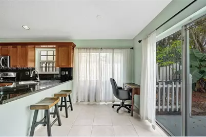 631 NW 135th Ter, Plantation, FL 33325 - Photo 15