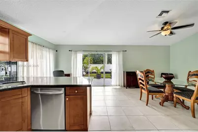 631 NW 135th Ter, Plantation, FL 33325 - Photo 17