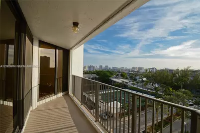 300 Three Islands Blvd #308, Hallandale Beach, FL 33009 - Photo 13