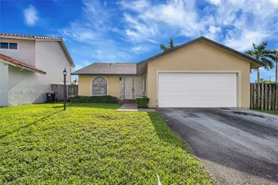 6039 SW 152nd Ct, Miami, FL 33193 - Photo 3
