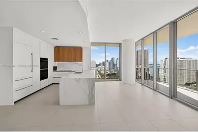 1400 Biscayne Blvd #2906, Miami, FL 33132 - Photo 3