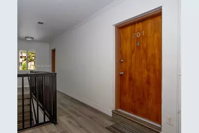 1 Edgewater Dr #201, Coral Gables, FL 33133 - Photo 9