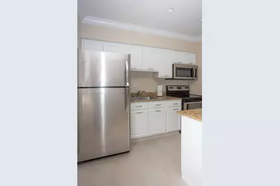 1 Edgewater Dr #201, Coral Gables, FL 33133 - Photo 13