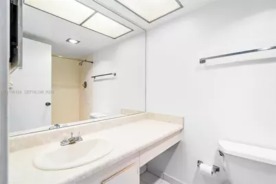 301 174th St #2208, Sunny Isles Beach, FL 33160 - Photo 27