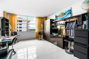 301 174th St, Sunny Isles Beach, FL 33160 - Photo 31