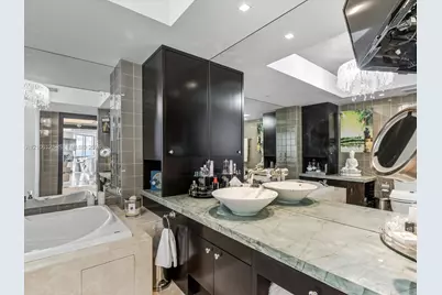 18201 Collins Ave #5101, Sunny Isles Beach, FL 33160 - Photo 49
