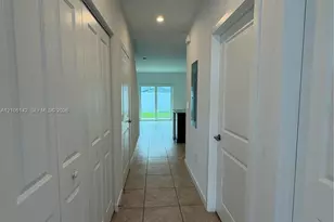 1025 NW 5th St, Florida City, FL 33034 - Photo 3