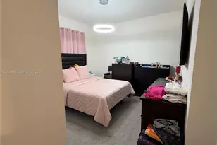 3259 W 100th Terrace, Hialeah, FL 33018 - Photo 11