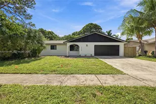 2920 Dorson Way, Delray Beach, FL 33445 - Photo 1