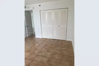 20515 E Country Club Dr #246, Aventura, FL 33180 - Photo 21