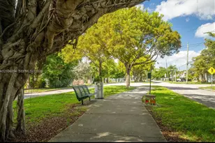 2121 SW 13th Ave, Miami, FL 33145 - Photo 9