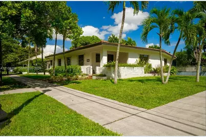 2121 SW 13th Ave #Studio, Miami, FL 33145 - Photo 1