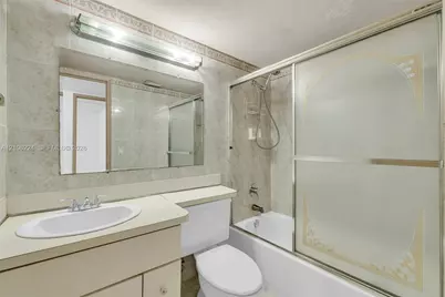 8887 Fontainebleau Blvd #206, Miami, FL 33172 - Photo 27