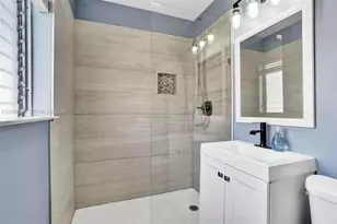 1037 N Victoria Park Rd, Fort Lauderdale, FL 33304 - Photo 9