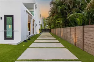 7630 SW 58th Ave, South Miami, FL 33143 - Photo 19