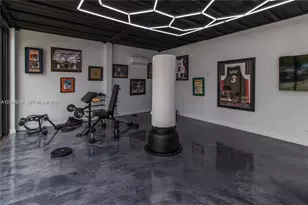 7630 SW 58th Ave, South Miami, FL 33143 - Photo 31