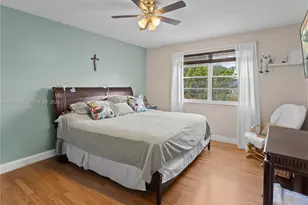 9921 NW 51st Ln, Doral, FL 33178 - Photo 29