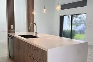 4428 NW 9th St., Plantation, FL 33317 - Photo 9