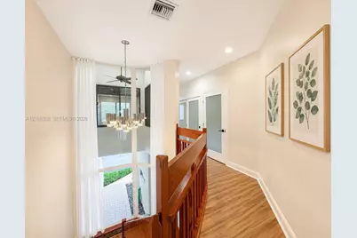2678 NE 135th St, North Miami, FL 33181 - Photo 23