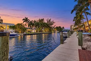 2678 NE 135th St, North Miami, FL 33181 - Photo 7