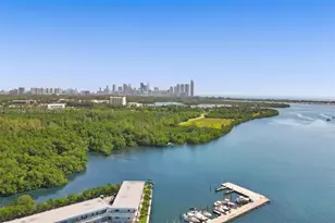 2678 NE 135th St, North Miami, FL 33181 - Photo 29
