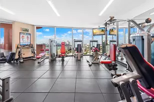 300 South Pointe Dr, Miami Beach, FL 33139 - Photo 51