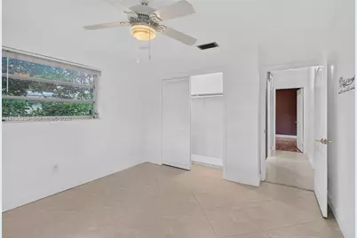 10541 Taft St, Pembroke Pines, FL 33026 - Photo 31