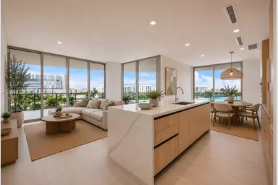 2411 Laguna Circle #306, Miami, FL 33181 - Photo 1