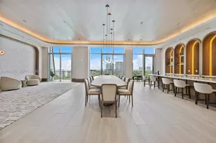 2411 Laguna Cir, Miami, FL 33181 - Photo 55