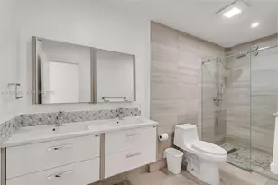 6951 S Miami Lakeway S, Miami Lakes, FL 33014 - Photo 21