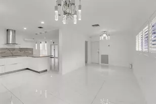 6951 S Miami Lakeway S, Miami Lakes, FL 33014 - Photo 13