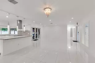 6951 S Miami Lakeway S, Miami Lakes, FL 33014 - Photo 9